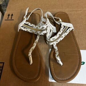 American eagle sandals